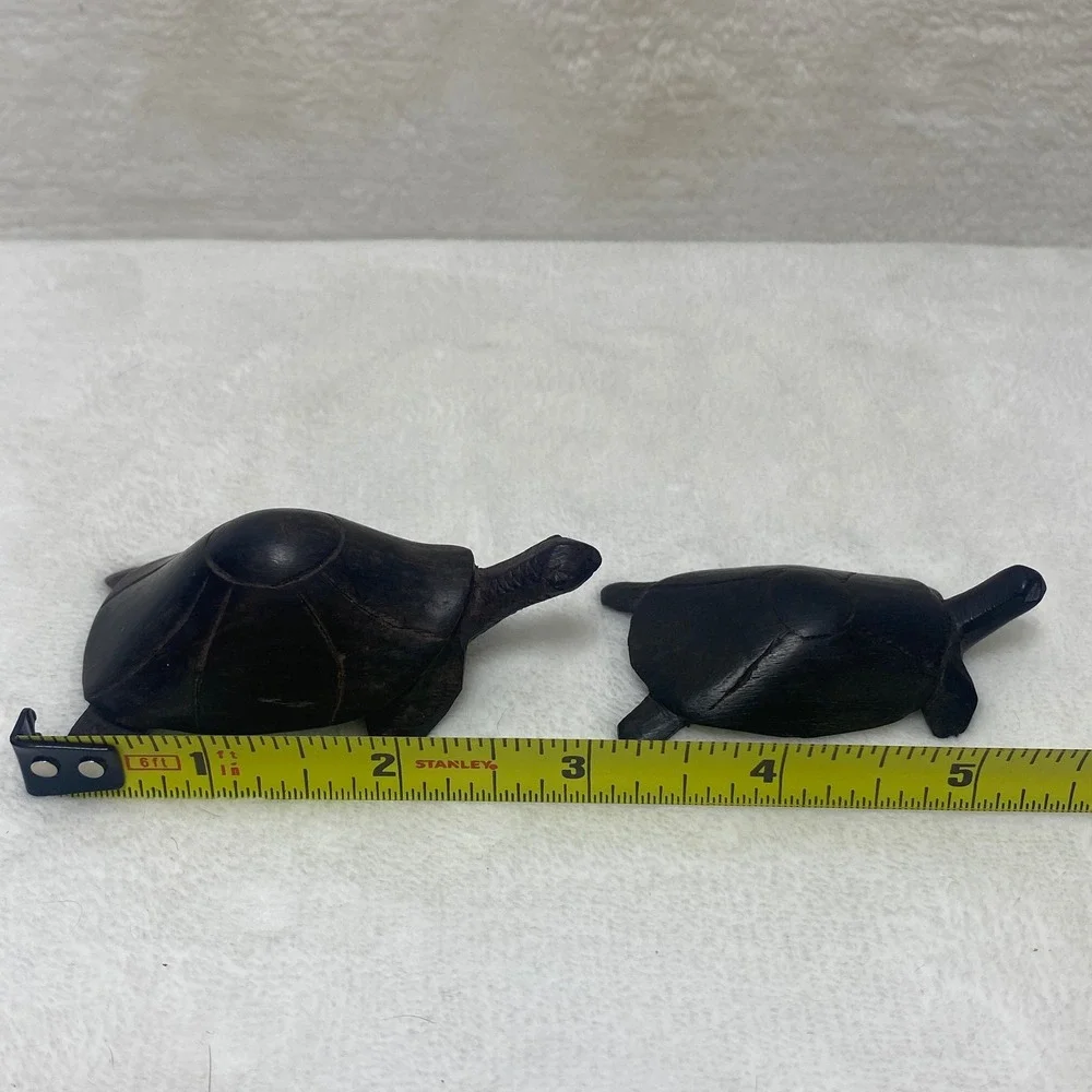 Set of Two Wooden Momma &‎ Baby Turtles Figurines Hand Carved Dark Wood Farm